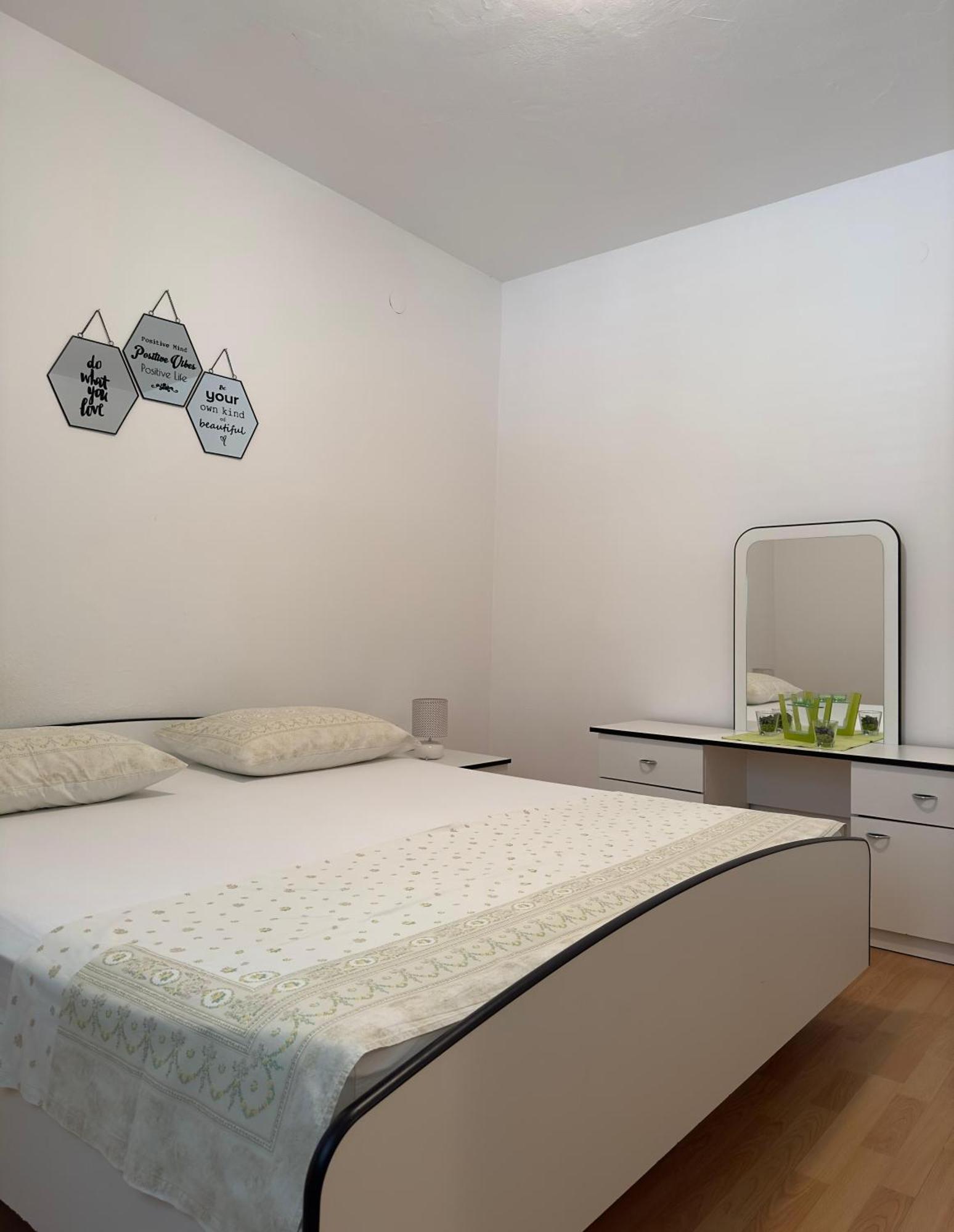 Apartmani Daria Orebic Exterior photo